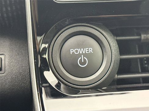 Used 2024 Toyota bZ4X XLE image 21