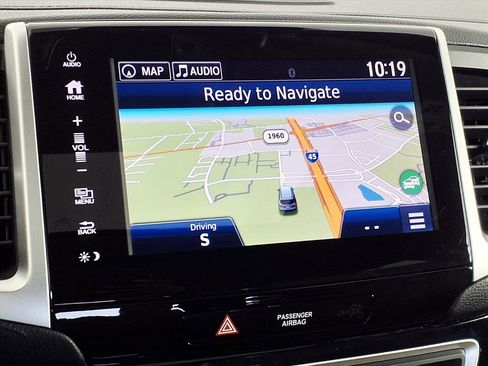 Used 2018 Honda Pilot Elite image 24