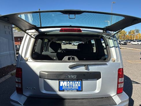 Used 2012 Jeep Liberty Sport image 7