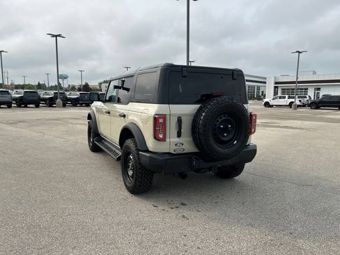 Certified 2026 Ford Bronco Outer Banks AWD/4WD image 9