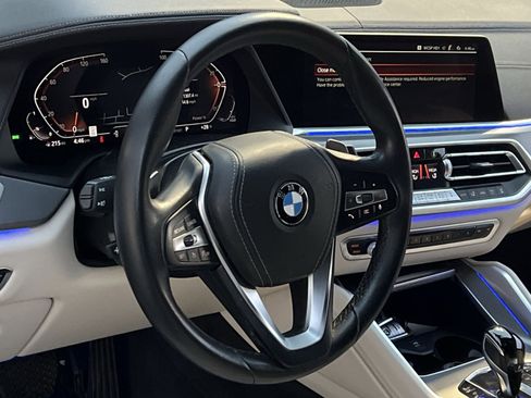 Used 2023 BMW X6 xDrive40i w/ Luxury Seating Package image 14