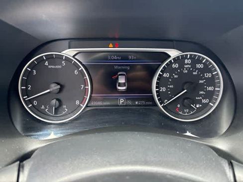 Used 2024 Nissan Sentra SV FWD image 15