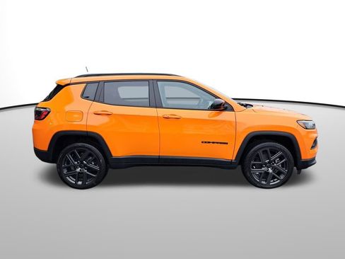 New 2026 Jeep Compass Latitude image 7