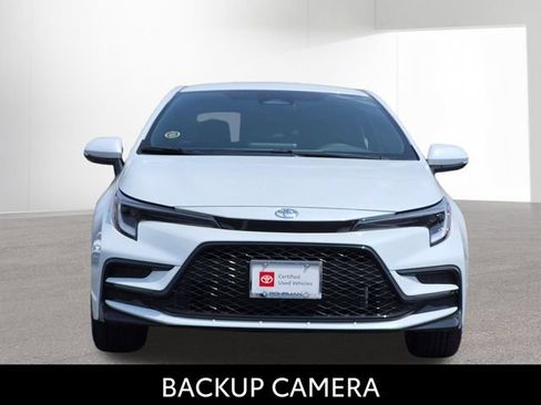 Certified 2026 Toyota Corolla SE FWD image 2