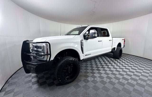 Used 2024 Ford F250 Platinum AWD/4WD image 3