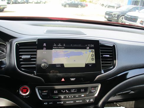 Certified 2023 Honda Passport Elite image 19