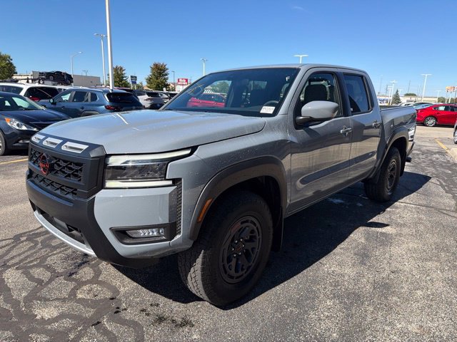 Used 2025 Nissan Frontier PRO-4X w/ Interior Protection Package AWD/4WD image 2