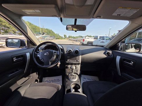 Used 2014 Nissan Rogue S w/ Convenience Package AWD/4WD image 19