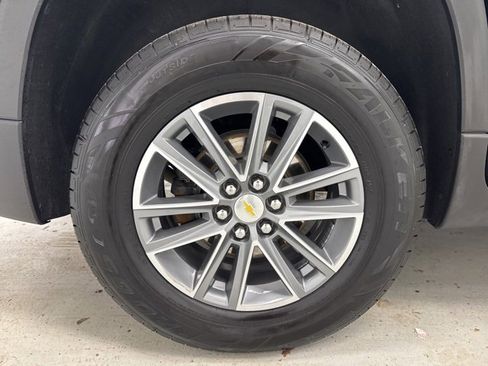 Used 2022 Chevrolet Traverse LT w/ LPO, 'HIT The Road' Package image 34