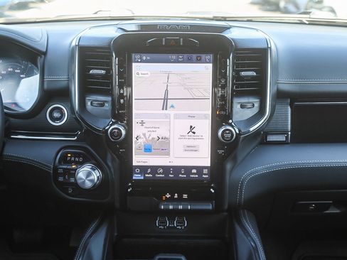 Used 2024 RAM 1500 Limited image 12