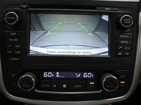 Used 2016 Nissan Altima 2.5 SL w/ 2.5 Technology w/LED Package FWD image 17