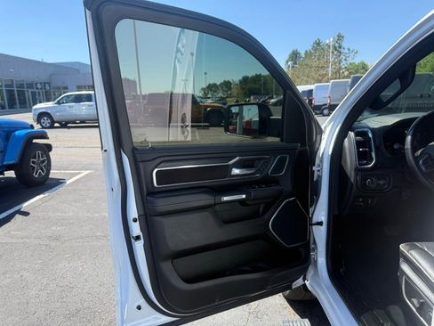 Used 2023 RAM 1500 Laramie AWD/4WD image 10