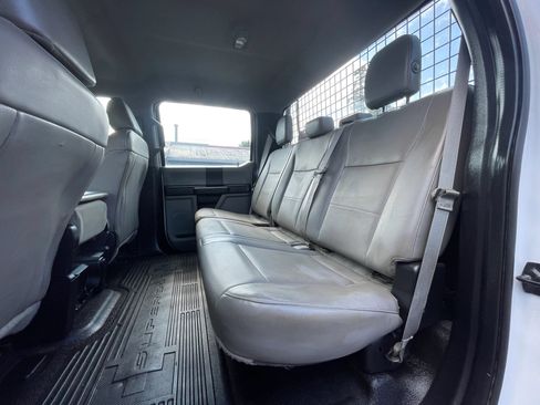 Used 2018 Ford F350 XL w/ Power Equipment Group AWD/4WD image 15