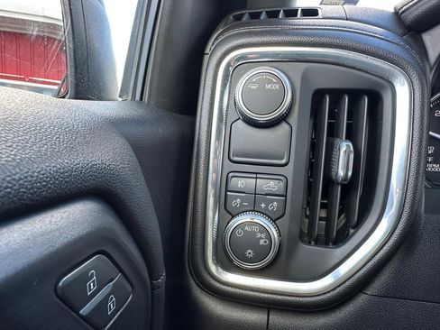 Used 2020 GMC Sierra 1500 Elevation w/ Elevation Value Package image 15