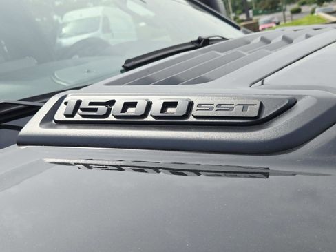 Used 2025 RAM 1500 Laramie w/ Night Edition AWD/4WD image 19