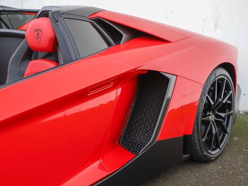 Used 2014 Lamborghini Aventador LP 720-4 50th Anniversario image 24