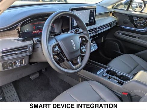 New 2024 Lincoln Corsair Reserve w/ Equipment Group 201A image 8