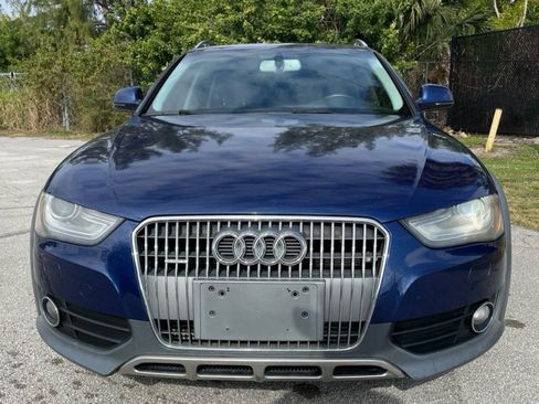 Used 2015 Audi A4 Premium Plus w/ Technology Package image 2