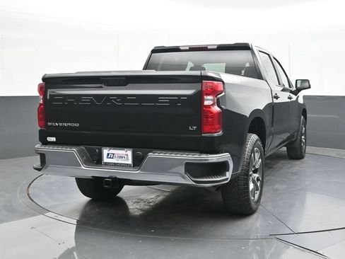 Used 2023 Chevrolet Silverado 1500 LT AWD/4WD image 12
