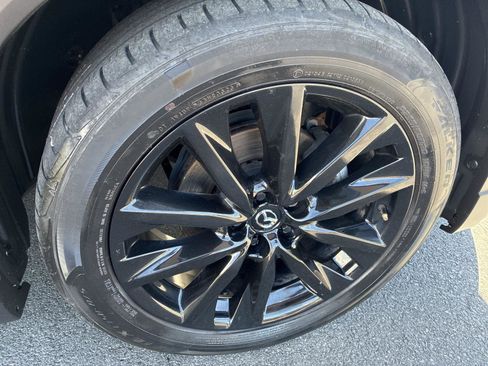 Used 2023 MAZDA CX-9 Touring Plus AWD/4WD image 9