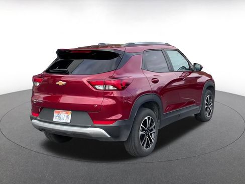 Used 2025 Chevrolet TrailBlazer LT image 14