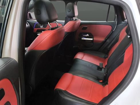 Used 2022 Mercedes-Benz GLA 45 AMG 4MATIC image 31