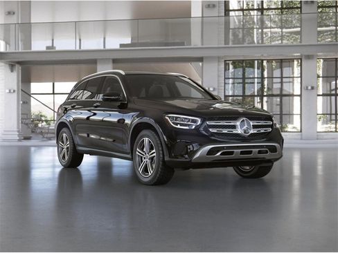 Certified 2022 Mercedes-Benz GLC 300 4MATIC image 11