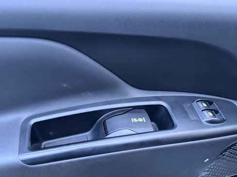 Used 2021 RAM ProMaster City Tradesman image 13