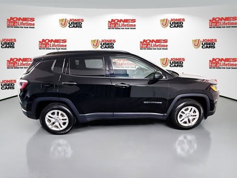 Used 2017 Jeep Compass Sport FWD image 16