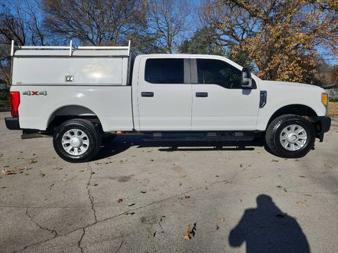 Used 2017 Ford F250 XL w/ Power Equipment Group image 14