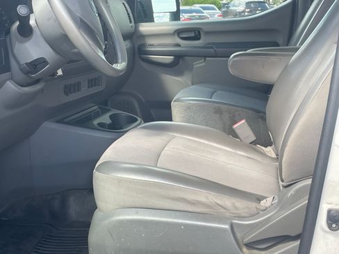 Used 2019 Nissan NV 2500 S RWD image 10