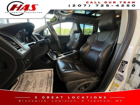 Used 2017 Volvo XC60 T6 Dynamic w/ Preferred Option Package AWD/4WD image 10