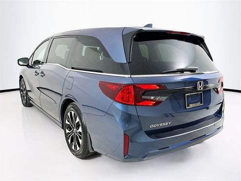 New 2026 Honda Odyssey Elite image 11