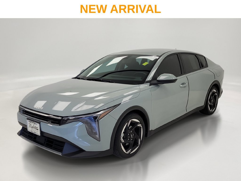 Used 2025 Kia K4 EX FWD image 1