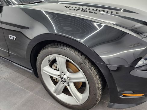 Used 2010 Ford Mustang GT Premium image 21