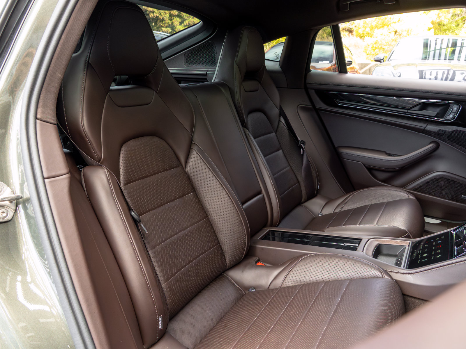 Certified 2024 Porsche Panamera image 51