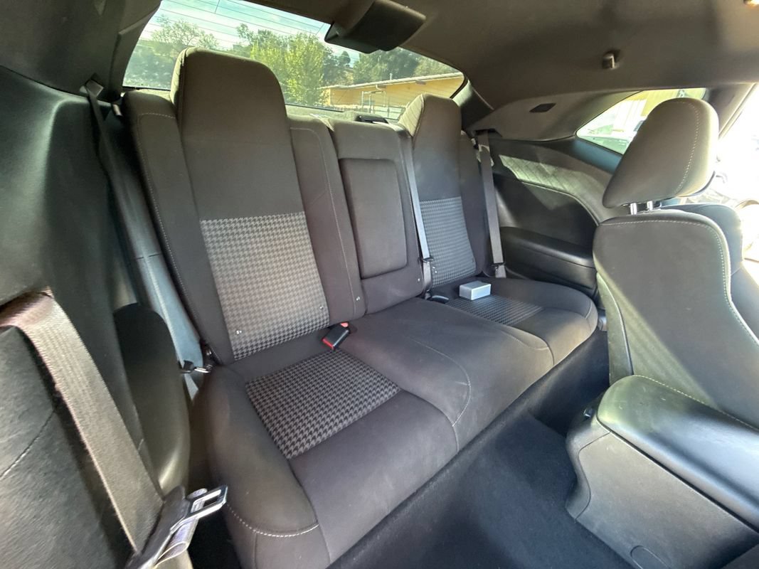 Used 2020 Dodge Challenger R/T RWD image 17