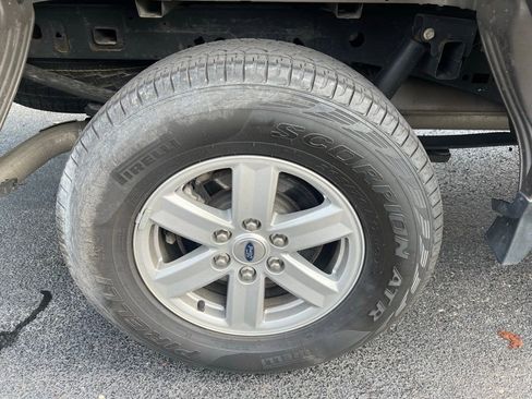 Used 2022 Ford F150 XLT AWD/4WD image 11