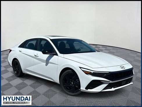 New 2027 Hyundai Santa Fe Calligraphy FWD image 1