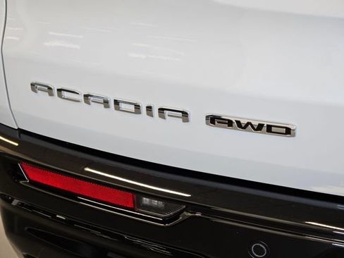 New 2026 GMC Acadia Denali Ultimate AWD/4WD image 11