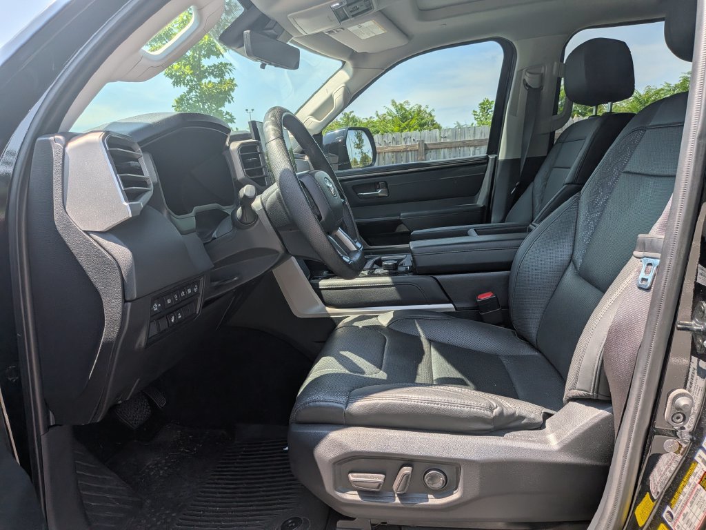 Used 2024 Toyota Tundra Limited RWD image 11