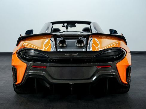 Used 2020 McLaren 600LT Spider image 11