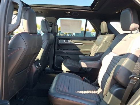 New 2026 Ford Explorer ST-Line image 5