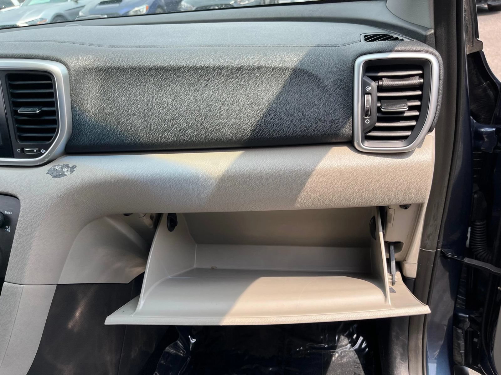 Used 2021 Kia Sportage LX AWD/4WD image 22