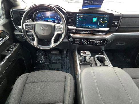 Used 2023 Chevrolet Silverado 1500 RST image 21