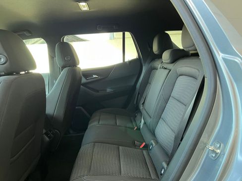 Used 2025 Chevrolet Equinox LT image 25