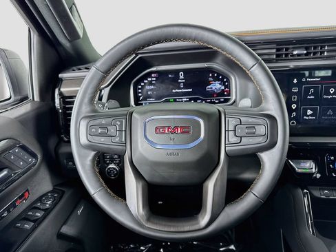 Used 2024 GMC Sierra 1500 AT4 w/ Technology Package AWD/4WD image 24