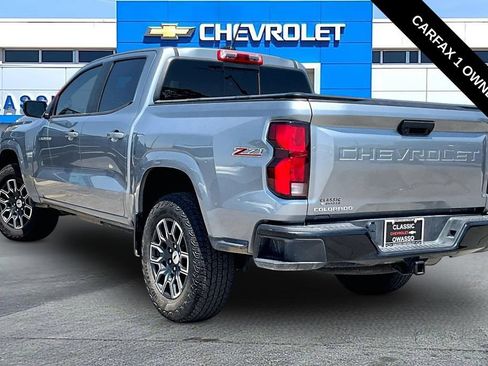 Used 2023 Chevrolet Colorado Z71 w/ Z71 Convenience Package 2 AWD/4WD image 3
