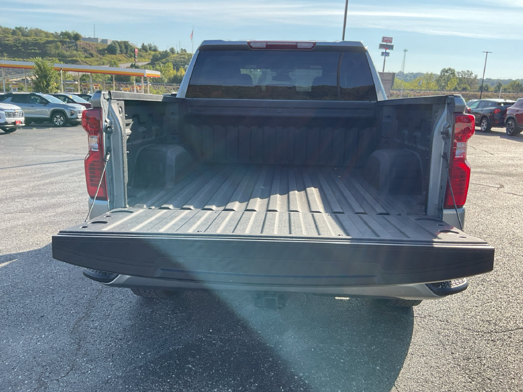 New 2026 Chevrolet Silverado 1500 Custom AWD/4WD image 9