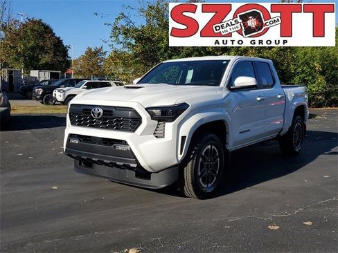 New 2025 Toyota Tacoma TRD Sport image 2
